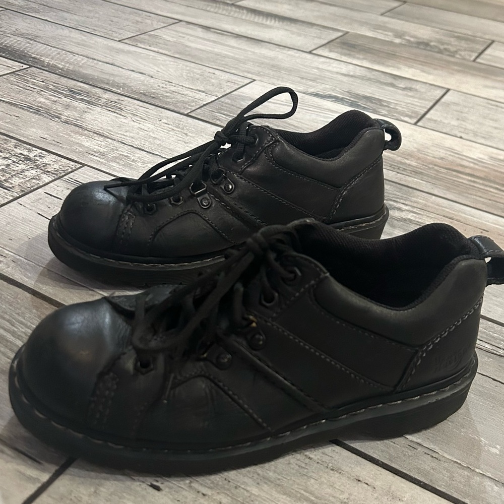 Vintage Dr Martens Black Leather Shoes